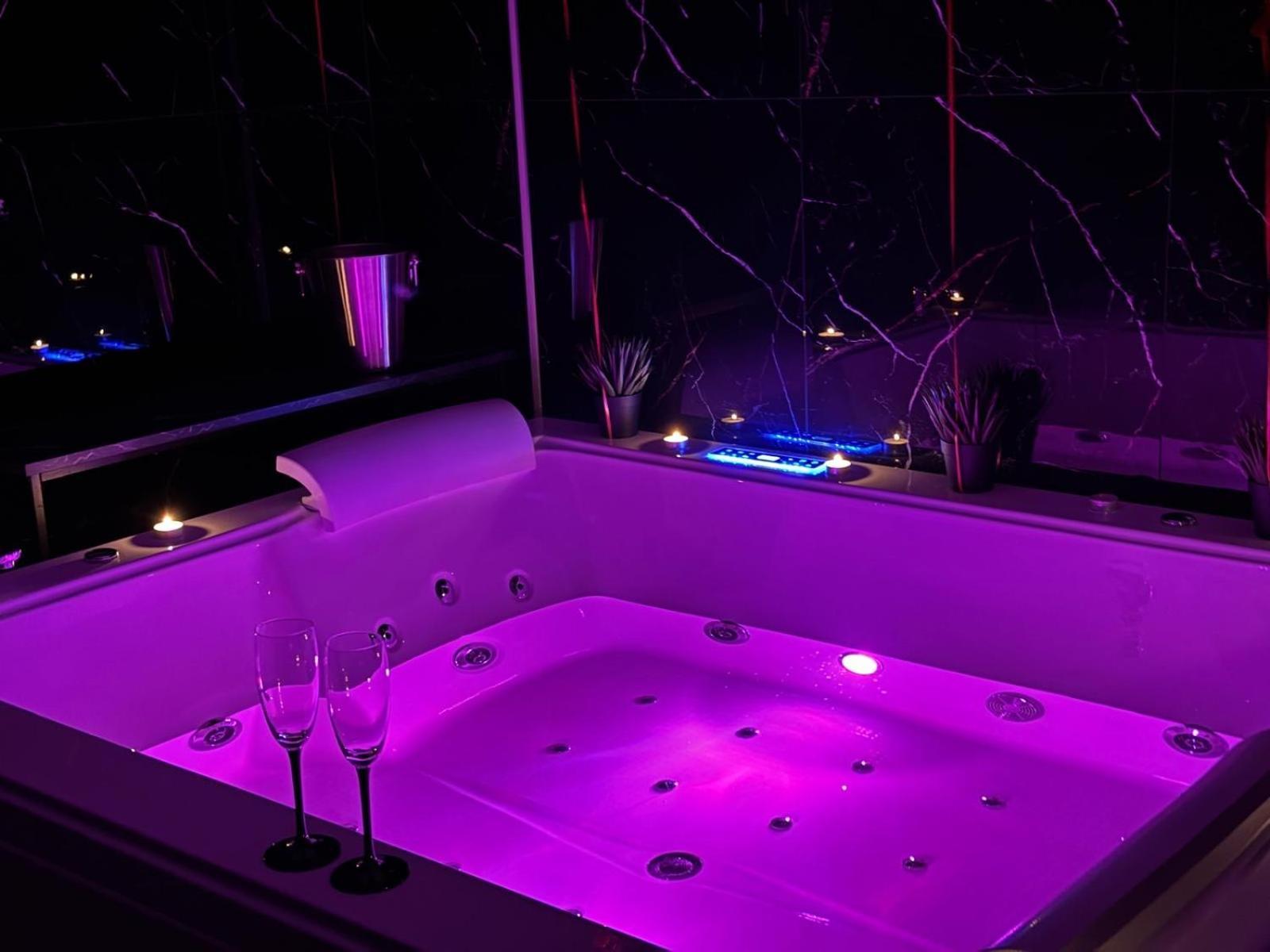 Z Jacuzzi Na Wylacznosc Dolina Baryczy Zmigrod